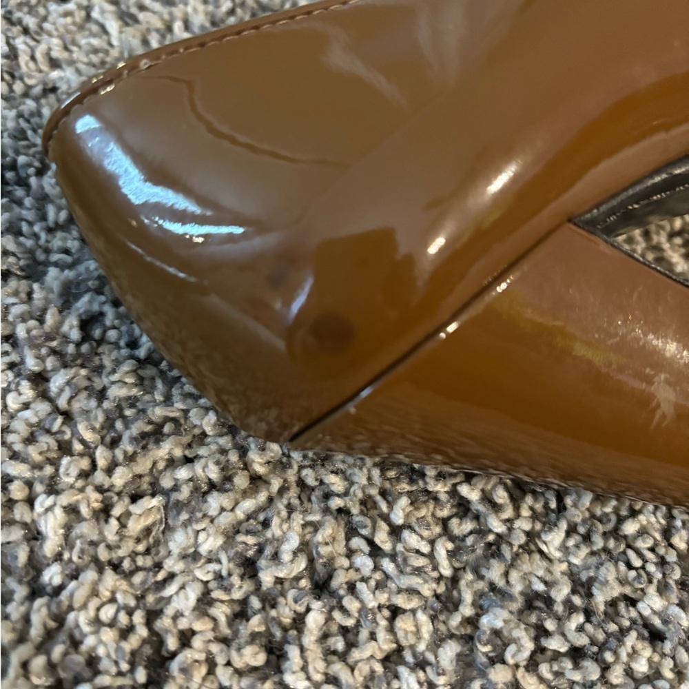 Prada shoes - Picture 5 of 8